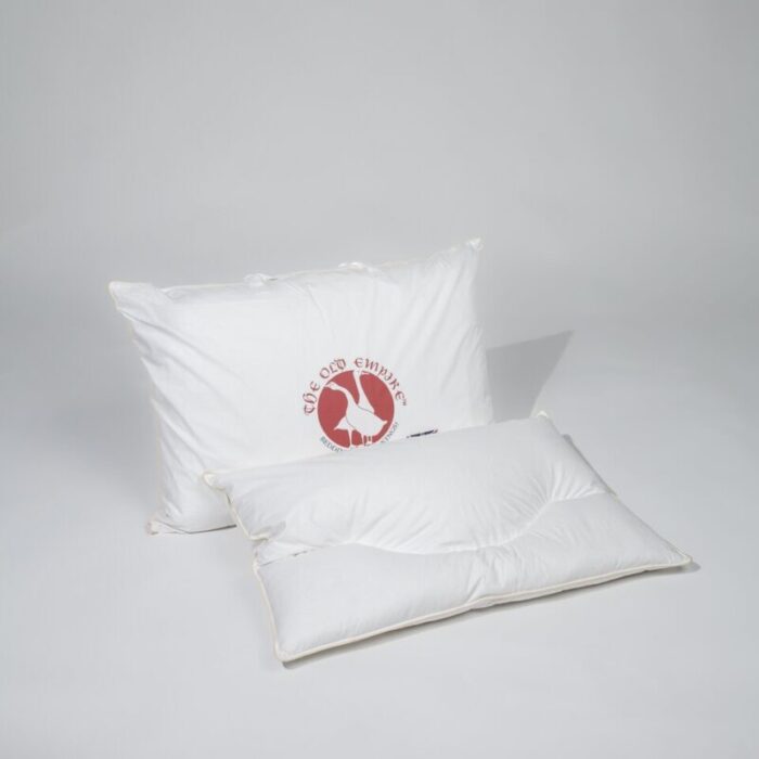 executive suite pillow 241008062126